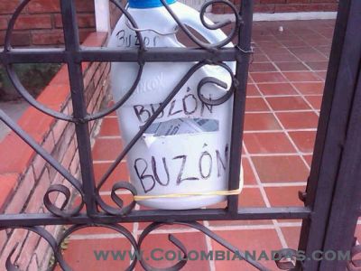 Buzon moderno
